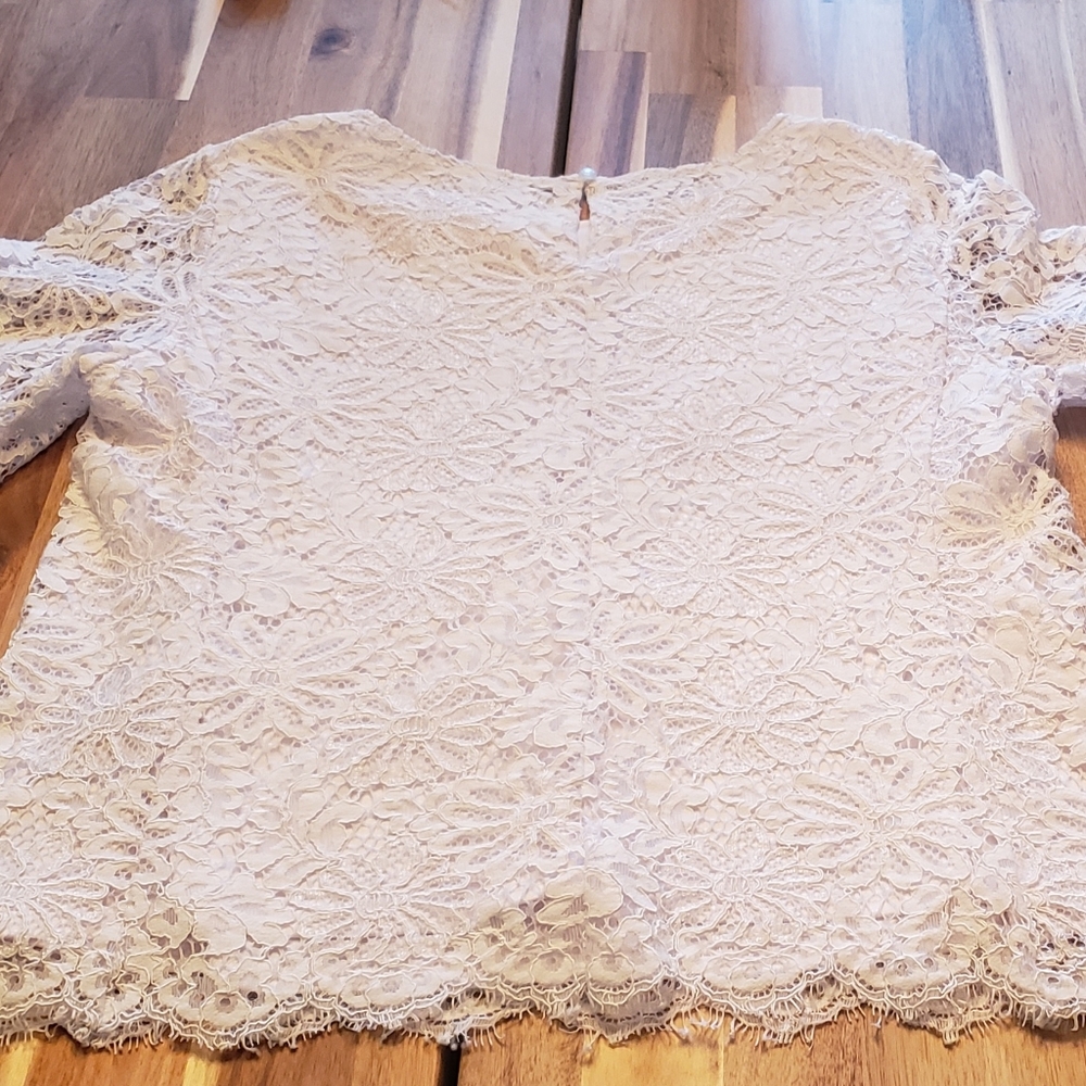 Nanette Lepore Bell Sleeve Lace white blouse M - Picture 2 of 5